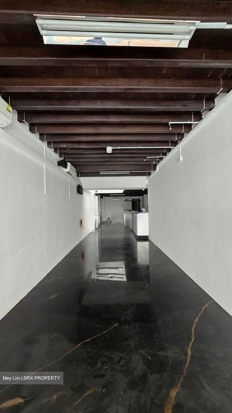 North Bridge Centre (D7), Shop House #559110741